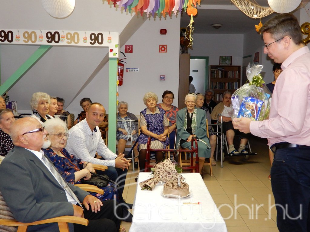 Marika néni 90 éves 05